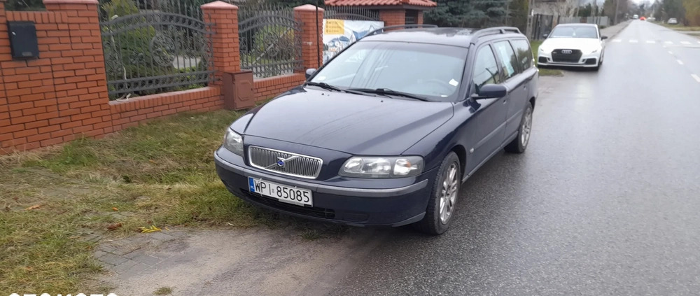 Volvo V70 cena 8900 przebieg: 411850, rok produkcji 2003 z Łazy małe 11